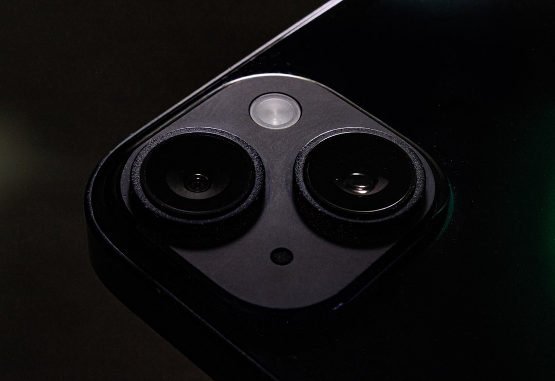 Wymienne obiektywy do smartfonów - innowacja w fotografii mobilnej i sprzęcie fotograficznym